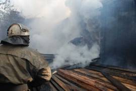 В Красноярском крае загорелись вагоны с древесиной