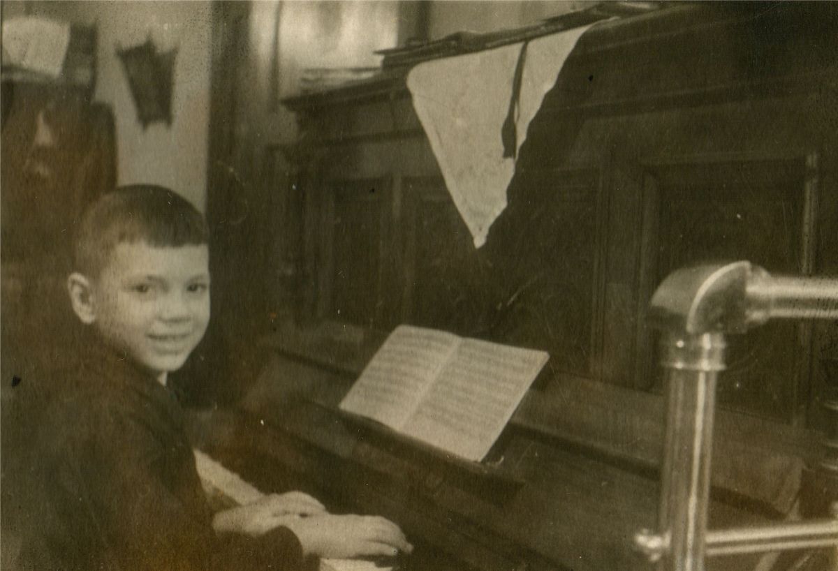 пианино 1948 года.jpg