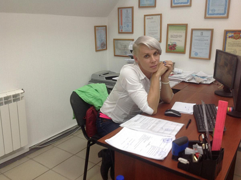 Трансгендер из Красноярска сбежала в США и откровенно рассказала об испытанных унижениях. Фото: Darina Myrth / vk.com