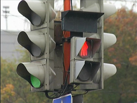 В городе тестируют систему автоматического управления светофорами: показываем перекрестки (карта). Кадр: архив «7 канала»