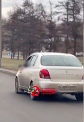 Госавтоинспекторы оштрафовали водителя Toyota за опасную перевозку ребенка в Красноярске