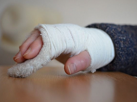 Женщина добилась 73 тысяч за сломанную руку из-за громкого ремонта соседа. Фото: congerdesign / pixabay.com