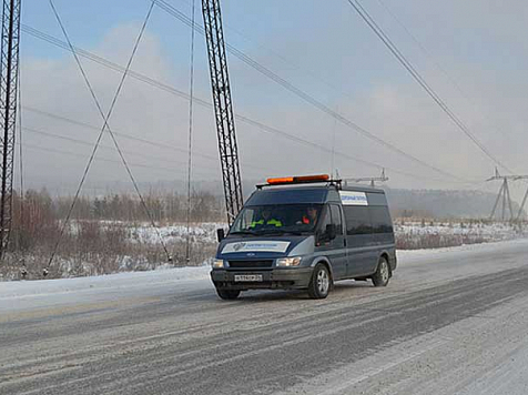 Под Красноярском мороз до –50: автобусы отменяют рейсы, на трассы выехали автомобили помощи. Фото: fuad-baikal.ru