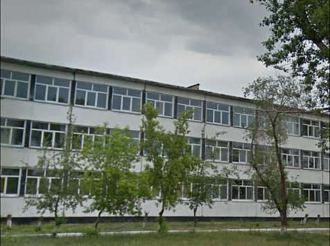 Как минимум две школы в Минусинске получили письмо с сообщениями о минировании. Фото: МОБУ «СОШ №4» / Google Карты