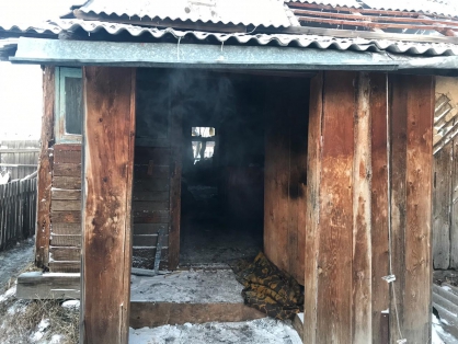 Житель Хакасии на почве ревности убил мужчину и поджег дом, чтобы скрыть следы преступления. Фото: МВД по Красноярскому краю 