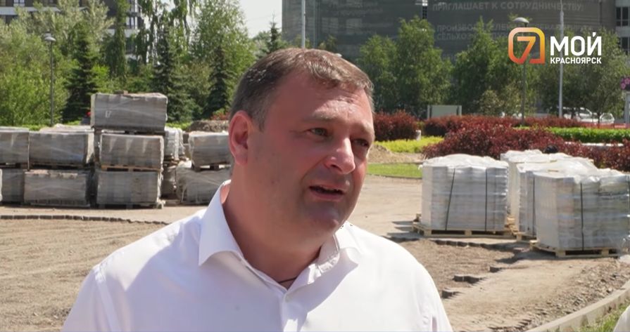 Глава Красноярского городского парка Веккессер покинул пост. Его могли задержать