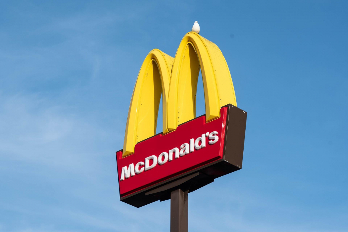 Бизнес McDonald’s в России купит владелец красноярских точек общепита 