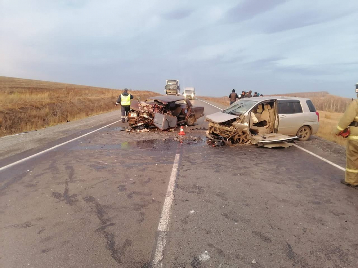 Количество жертв в аварии в Новоселовском районе увеличилось до 5 человек |  22.10.2023 | Красноярск - БезФормата