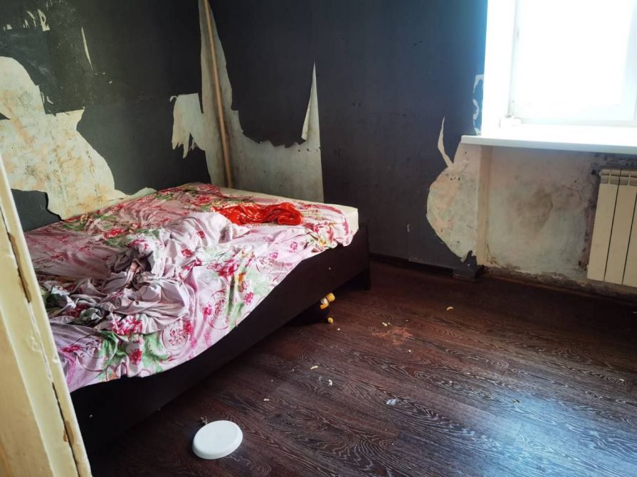 Полуторагодовалый ребёнок выпал из окна в Красноярске