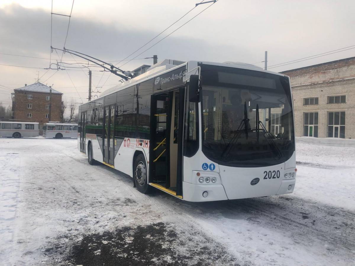 В Красноярске в первый рейс вышел троллейбус нового поколения с зарядками  для гаджетов — Новости Красноярска на 7 канале