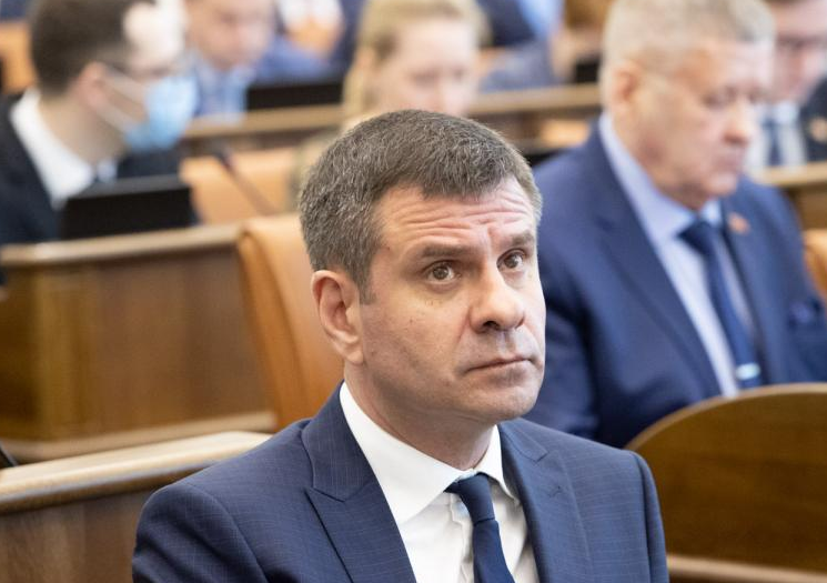 СК начал проверку красноярского депутата Андрея Новака после сообщения об избиении бывшей жены