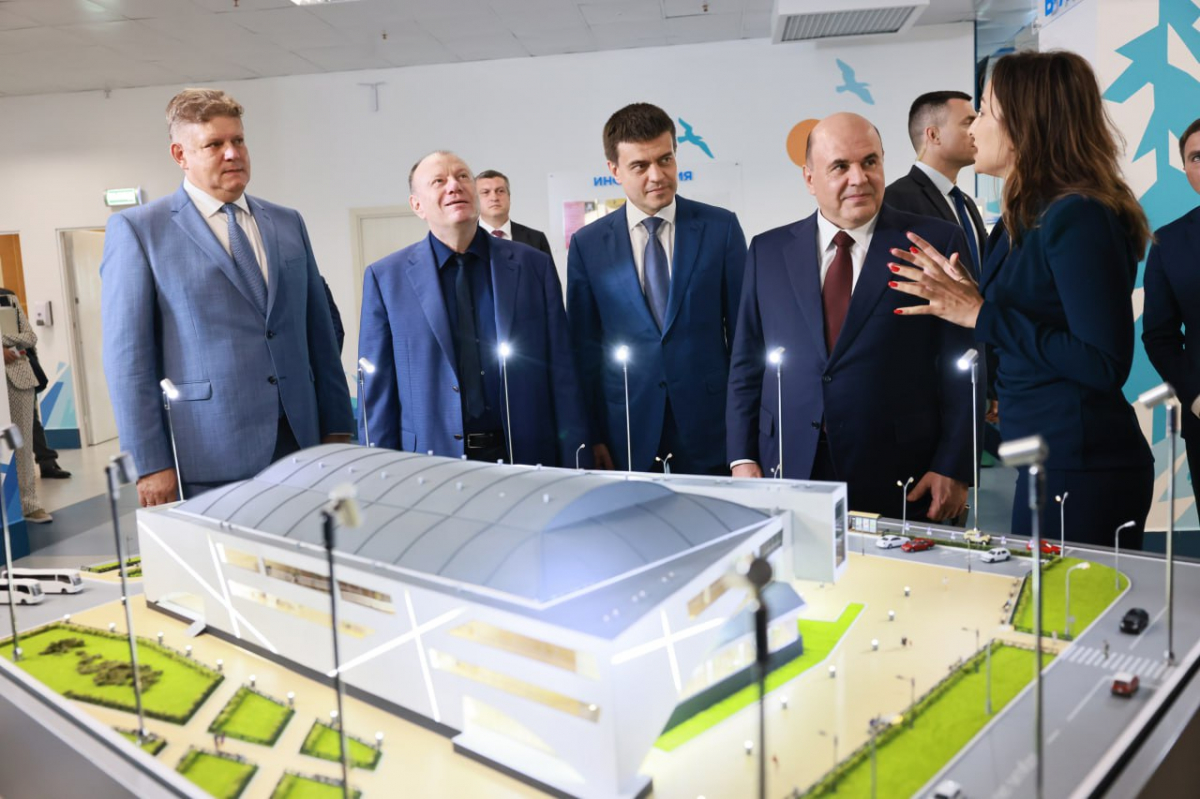 Премьер-министру России Михаилу Мишустину рассказали о масштабной реновации Норильска
