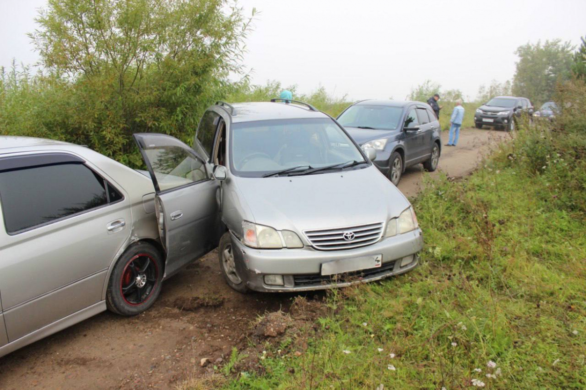 Машина красноярский край. Угнал машину. Криминальные автомашины. Угон автомобиля Киа.