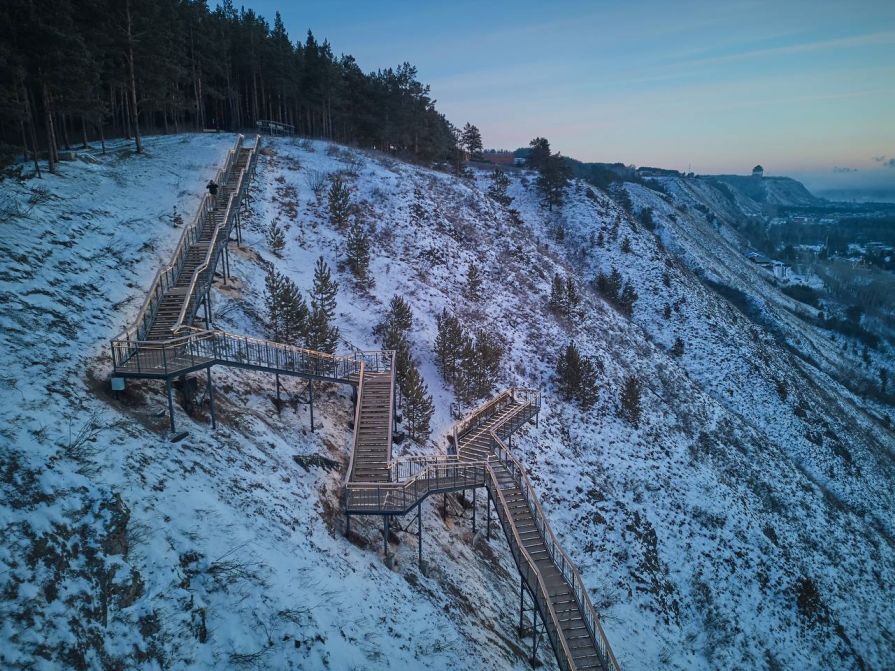 В Красноярске заказали благоустройство новой экотропы от лестницы в Удачном до «Серебряного лога»