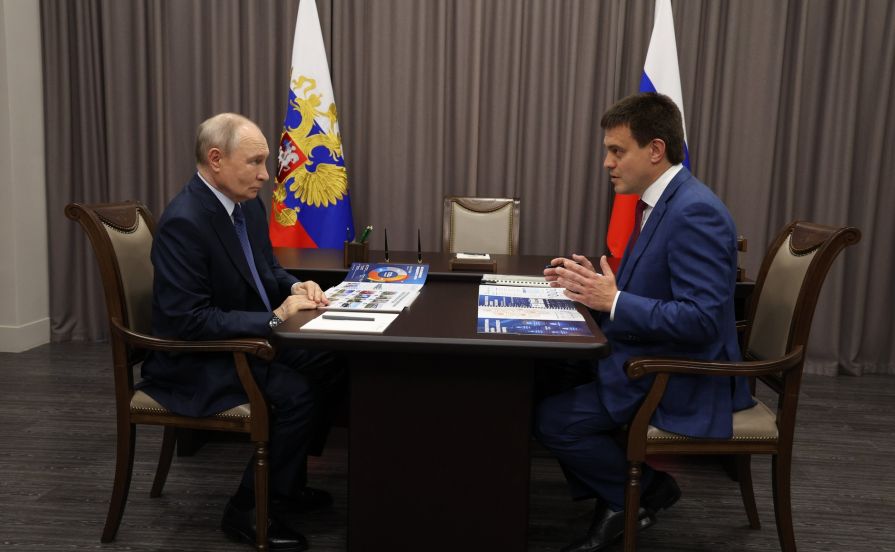 Владимир Путин и Михаил Котюков обсудили строительство красноярского метро