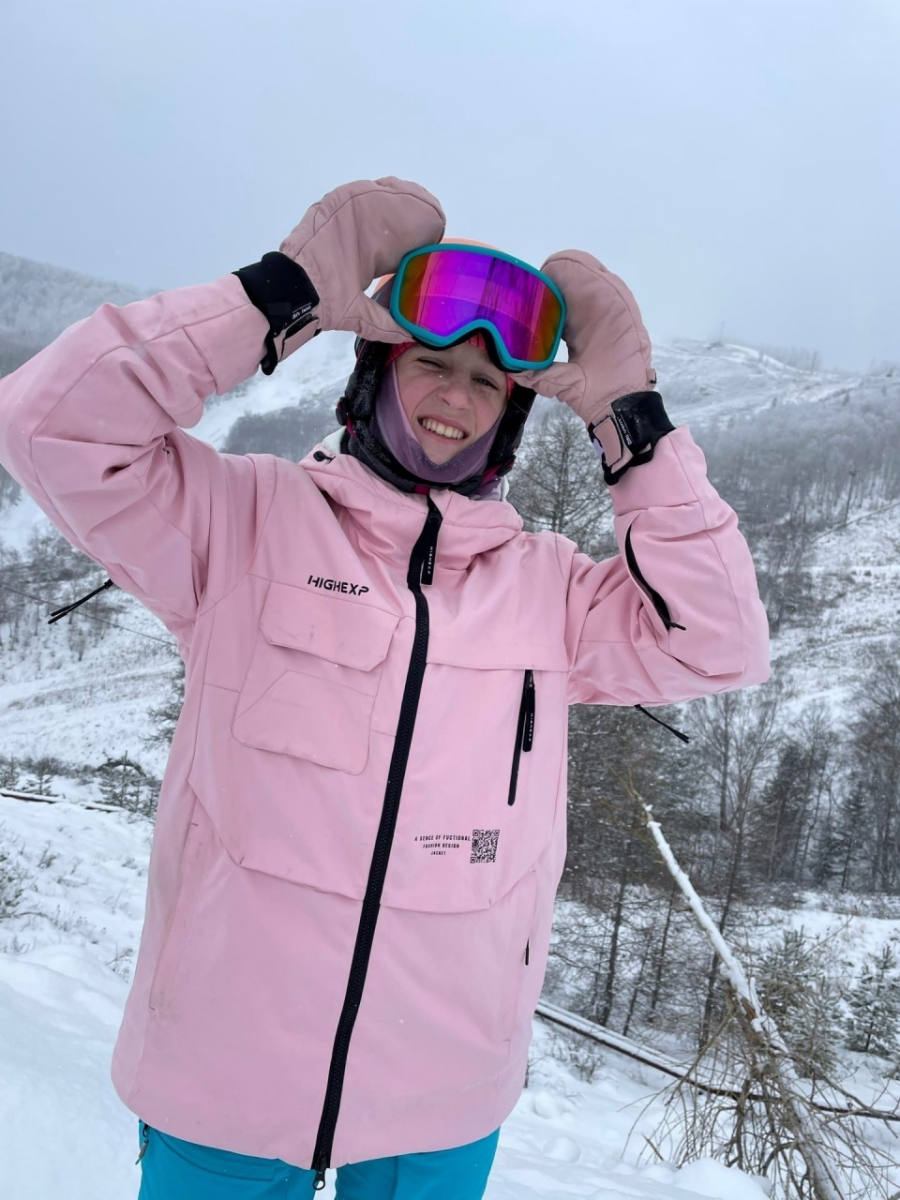 Сноубордистка из Красноярска взяла серебро на всероссийских соревнованиях