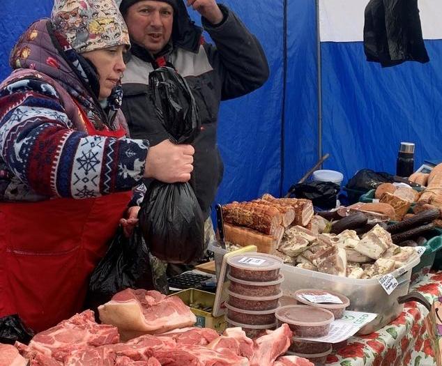 19 ноября красноярск. День сала в Украине. День сала Красноярск. День сала 17.11.