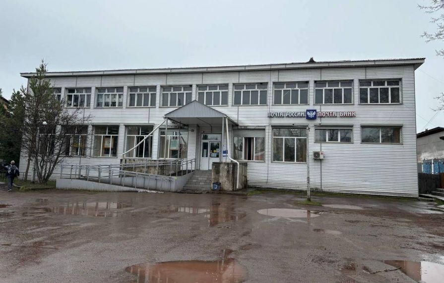 Начальник отделения почты в Красноярском крае взяла из кассы около миллиона рублей на онлайн-биржу, но ни процентов, ни денег не получила 
