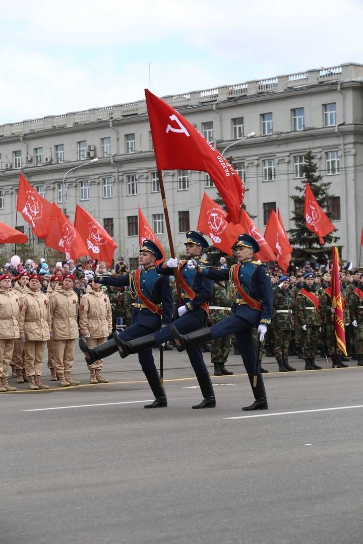 Парад в красноярске сегодня