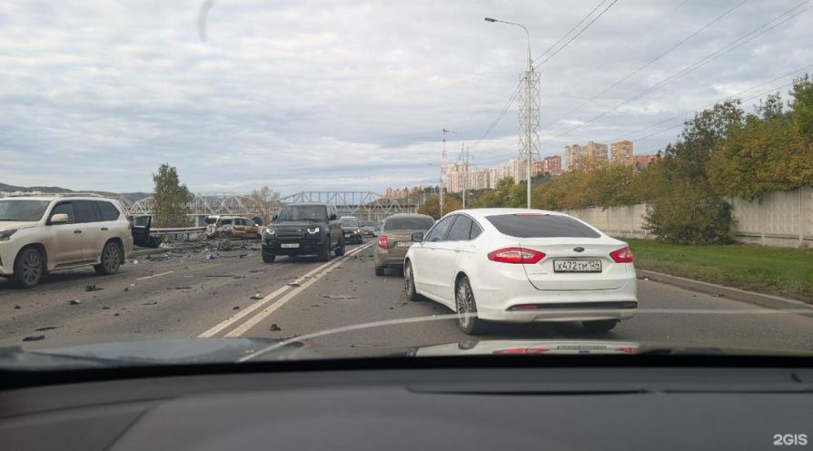 Три девушки погибли в страшной аварии на Дубровинского в Красноярске