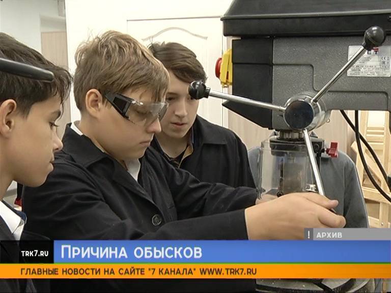 Обыски в 5-й школе Красноярска связаны с качеством ремонта учреждения