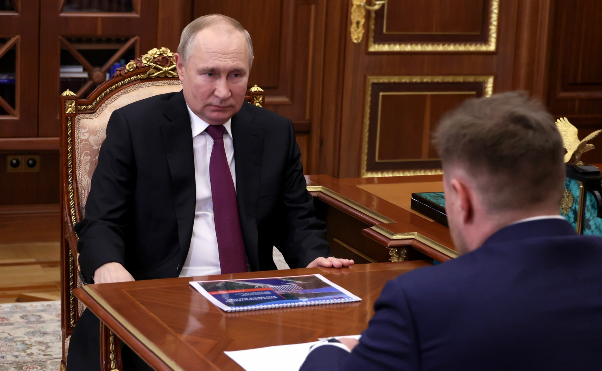 Владимир Путин обсудил с главой «РусГидро» переезд компании в Красноярск  