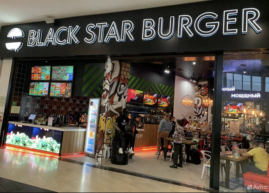 В красноярской «Планете» закрывается ресторан Тимати Black Star Burger
