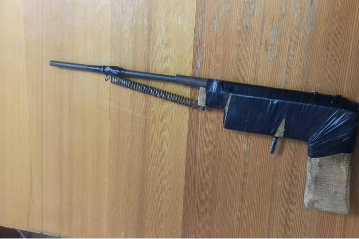 У жителя Красноярского края полицейские изъяли самодельный пистолет