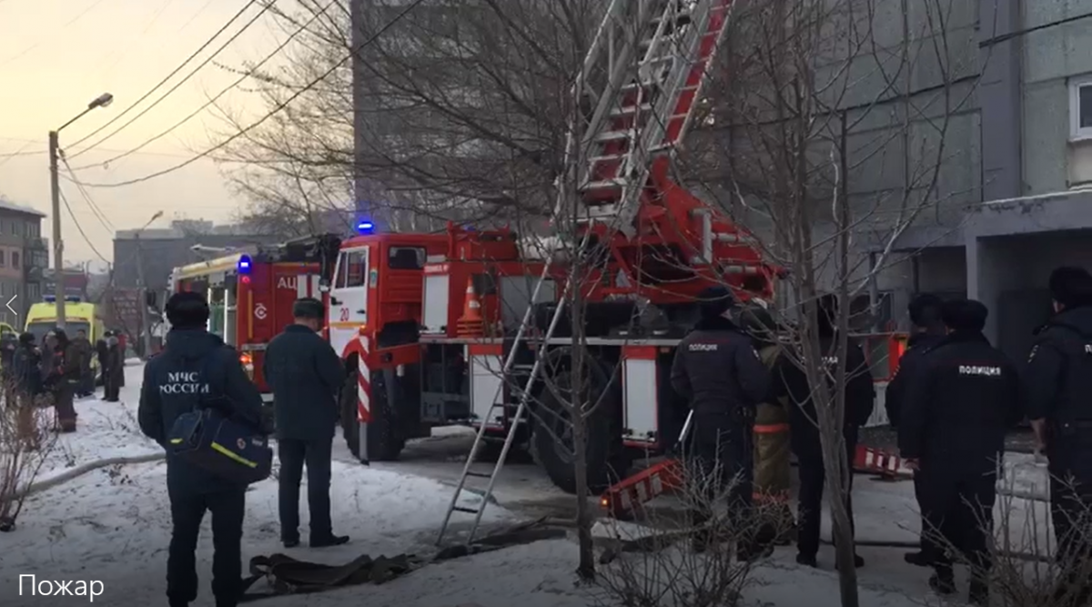 Последние новости 7 канала. Пожар на Предмостной. Пожар в высотке. Пожар в Красноярской высотке видео. Пожар на Предмостной Красноярск сегодня.