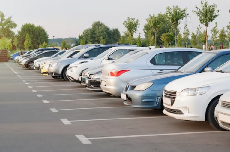 Платные парковки в центре Красноярска начнут работать с 5 июня