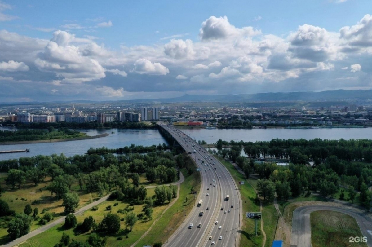 Жизнь с видом на Енисей в Красноярске: какие квартиры можно снять, что там внутри и сколько это стоит