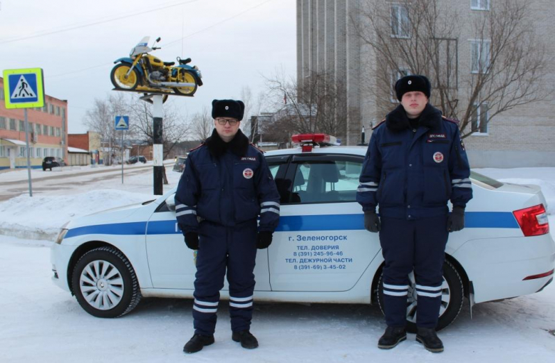 В Красноярском крае полицейские помогли 48-летнему жителю с эпилепсией
