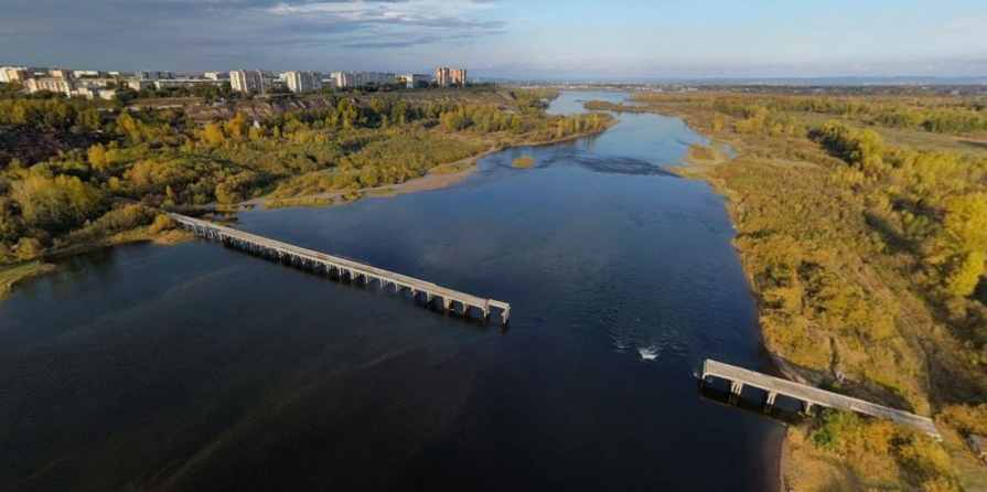 В районе набережной Зелёной Рощи начали менять планировку для строительства моста на Татышев 