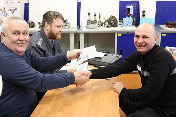 Тюремные татуировки теряют популярность у красноярских заключенных