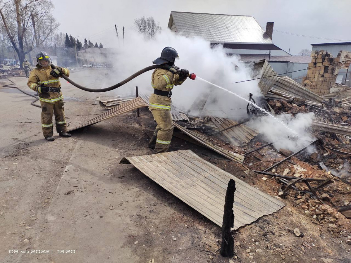 В Красноярском крае еще тушат пожары в 6 населенных пунктах