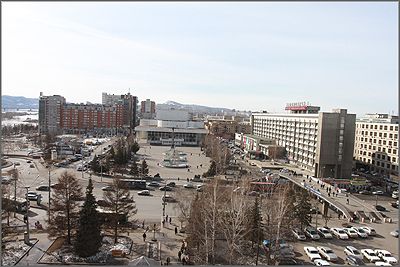 Мусорный ветер и концерт Реввы: что происходило в Красноярске  пятничным утром. Фото обложки admkrsk.ru