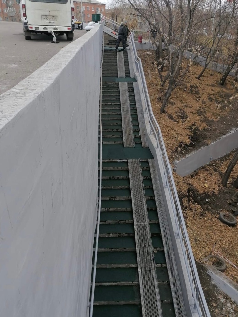 Опасную подпорную стену отремонтировали на правобережье Красноярска