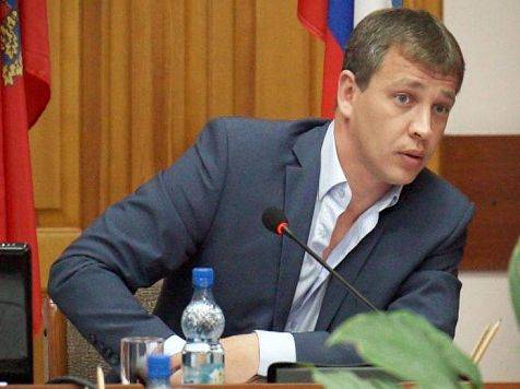 C экс-председателя Минусинского городского Совета депутатов взыскали 3 млн рублей за покупку элитного внедорожника    