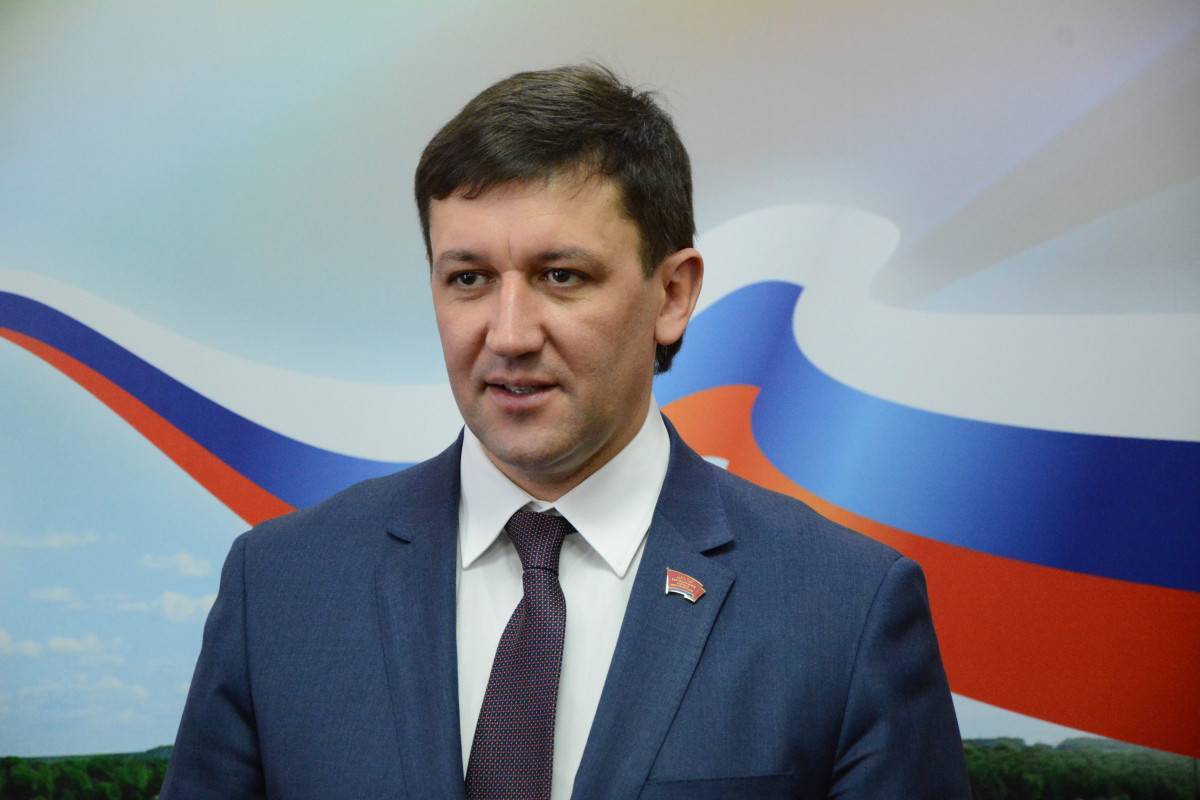 Министр спорта края прокомментировал уход Тарханова из ФК «Енисей»