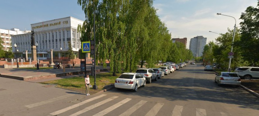 Проезд возле Краевого суда в центре Красноярска сузили до конца лета 