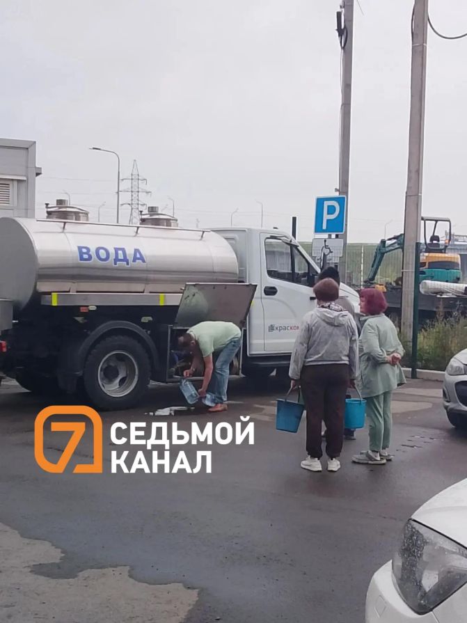 В красноярском  микрорайоне Северный отключили холодную воду на сутки