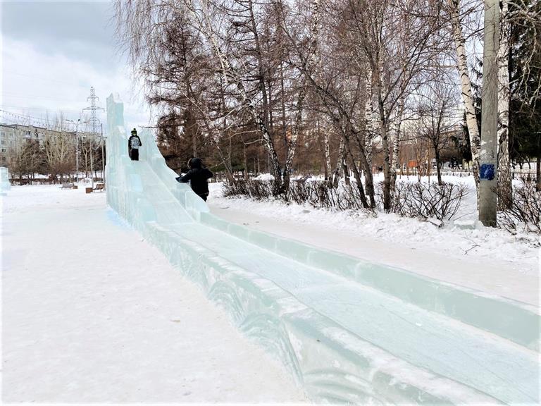 Расскажем, где можно покататься на коньках и тюбинге в Красноярске