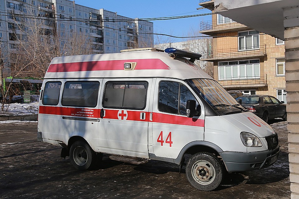 Скорая красноярск. Скорой помощи Красноярск. Машина скорой помощи Красноярск. Скорая Дивногорск.