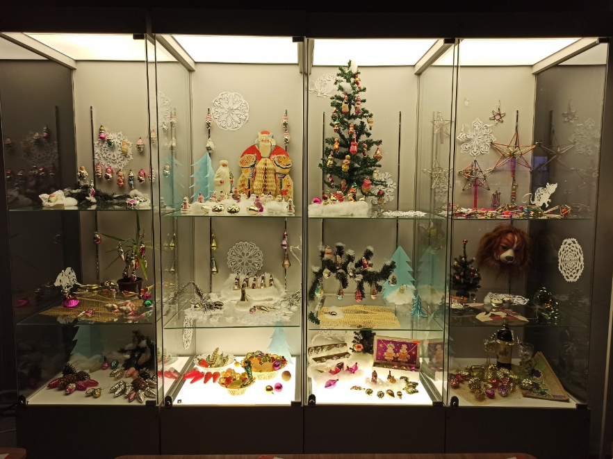 Ёлочные игрушки - Ачинский музей 4.png