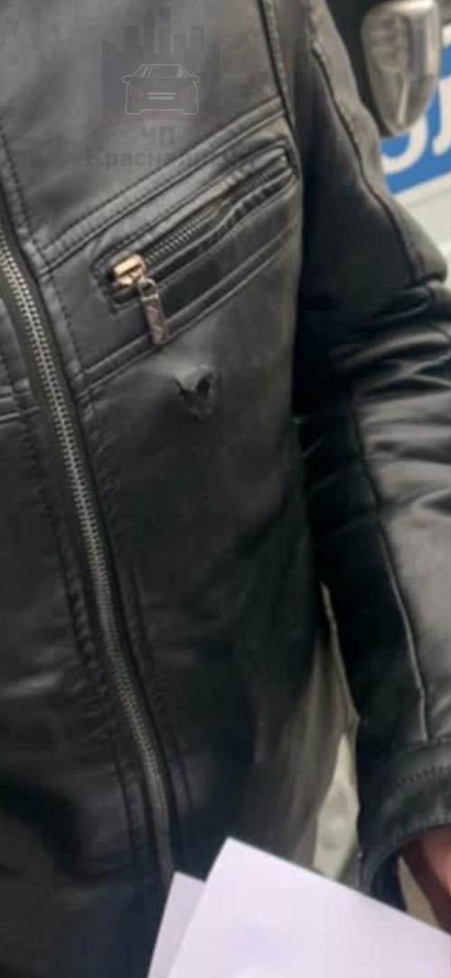 простреленная куртка