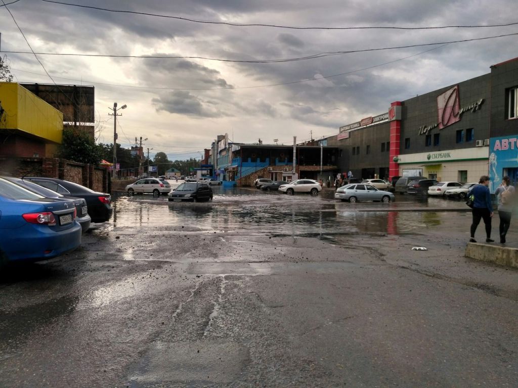 Красноярск дождь. Канск затопило. Град в Канске сегодня. Град в Канске 16 июля. Фото старые города Канска когда затопило.