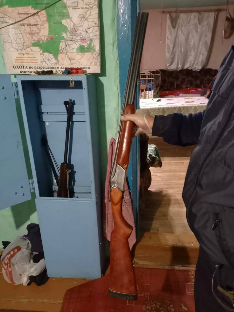 Красноярский СК завёл дело на 60-летнего мужчину, из ружья которого застрелили подростка.jpeg