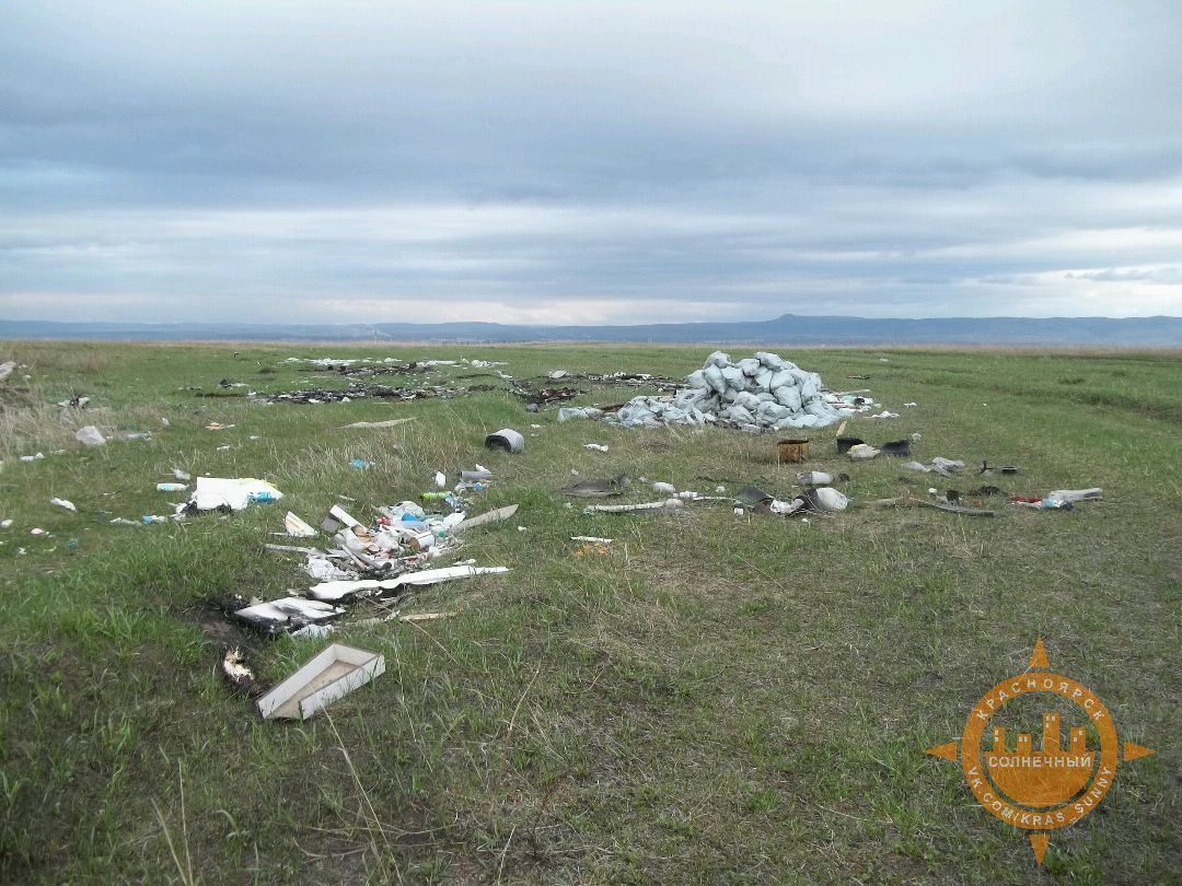 В Солнечном образовалась огромная свалка строительного мусора (фото) —  Новости Красноярска на 7 канале