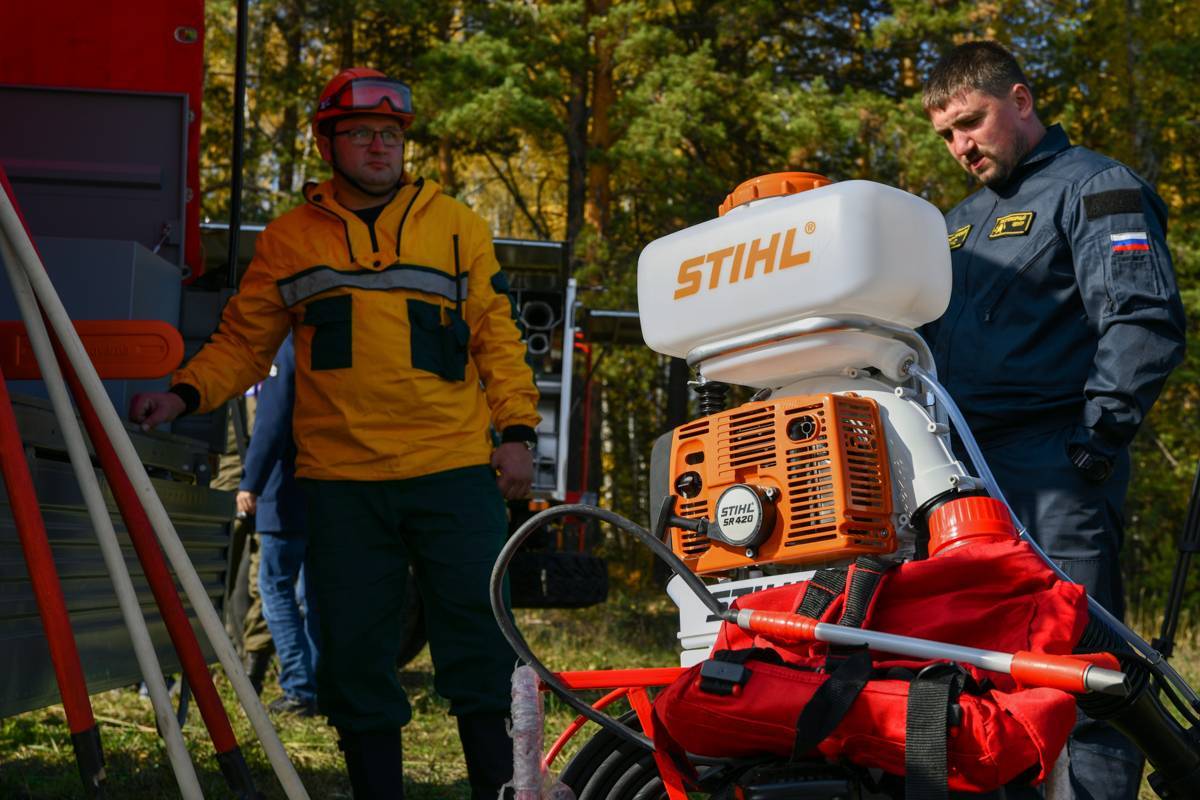 лесопожарные2.jpg лесопожарные2.jpg