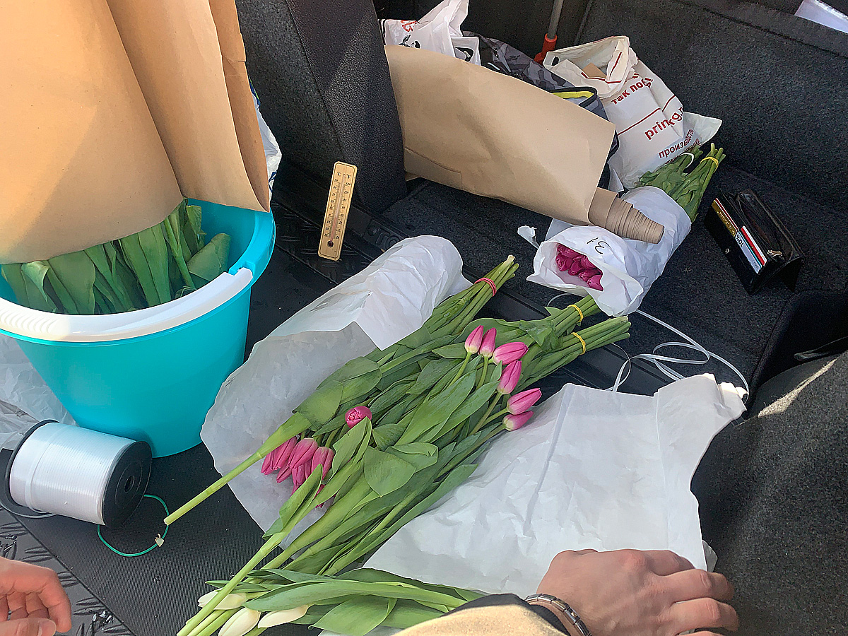 Продавцы цветов.jpg